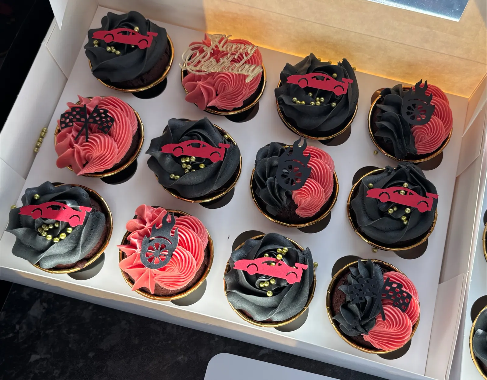 Black and pink cupcake box